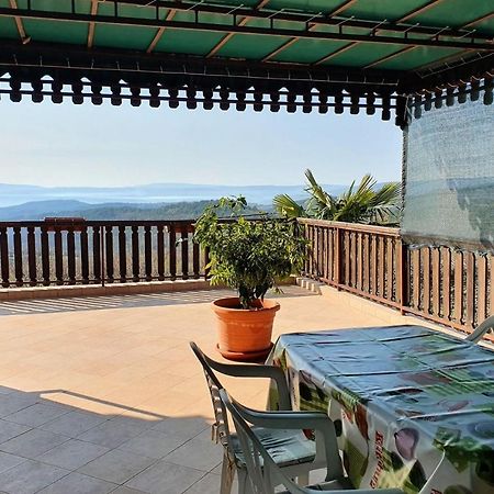 Apartment Mirella For 6 Persons Located In Central Istria Gradinje Екстер'єр фото